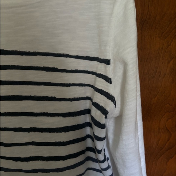 Lightweight 3/4 length sleeve navy & white striped top size M - Picture 3 of 4
